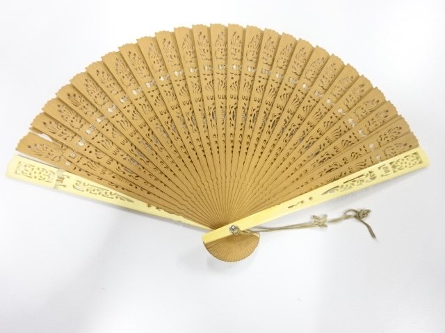 Japanese Kimono / Others (Bolt etc)